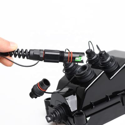 La solución de la prenda impermeable FTTH del SC APC reforzó con el conector de Optitap H