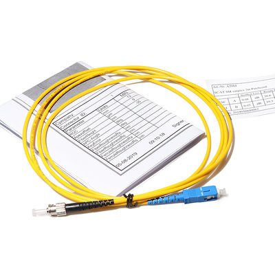 SC blanco APC del cordón de remiendo del cable de la fibra G657a2 a SC APC 3M unimodal