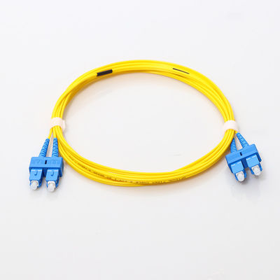 Cordón de remiendo de la fibra del solo modo de FC APC, fibra Jumper Cord óptico de FTTH