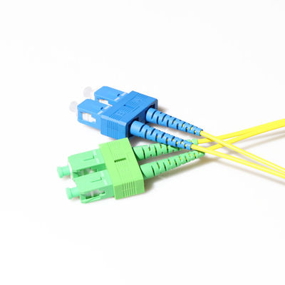 El SC eléctrico APC de los cordones de remiendo de la fibra óptica a SC UPC 3 mide
