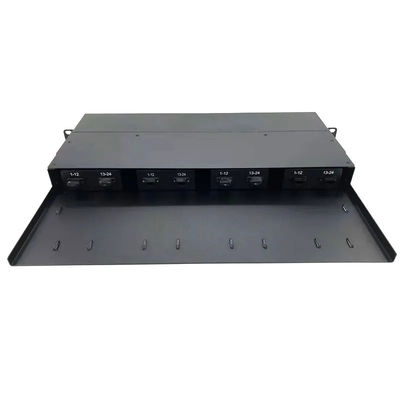 El panel de remiendo negro de MPO, MPO al casete del LC con 12 corazones 24 corazones