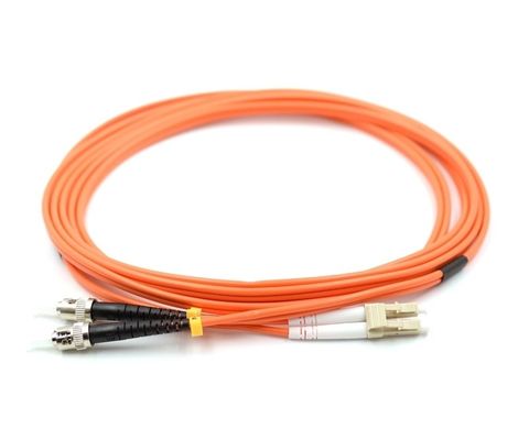 Cordón de parche de fibra óptica OFNP personalizado 45dB Humedad≤85%RH